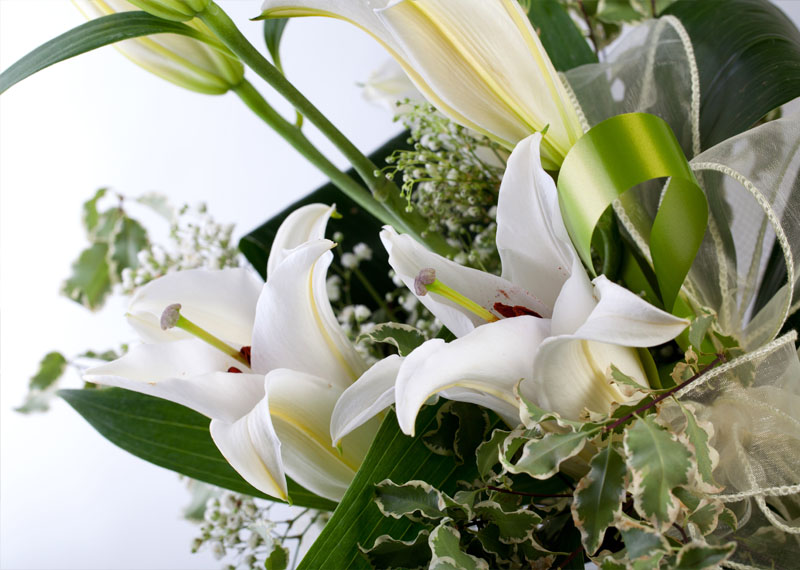 Corone funebri e Addobbi Floreali per funerali Parma