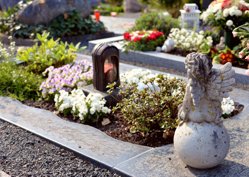 Marmi e Lapidi cimiteriali Onoranze Funebri Sant'Ilario Parma